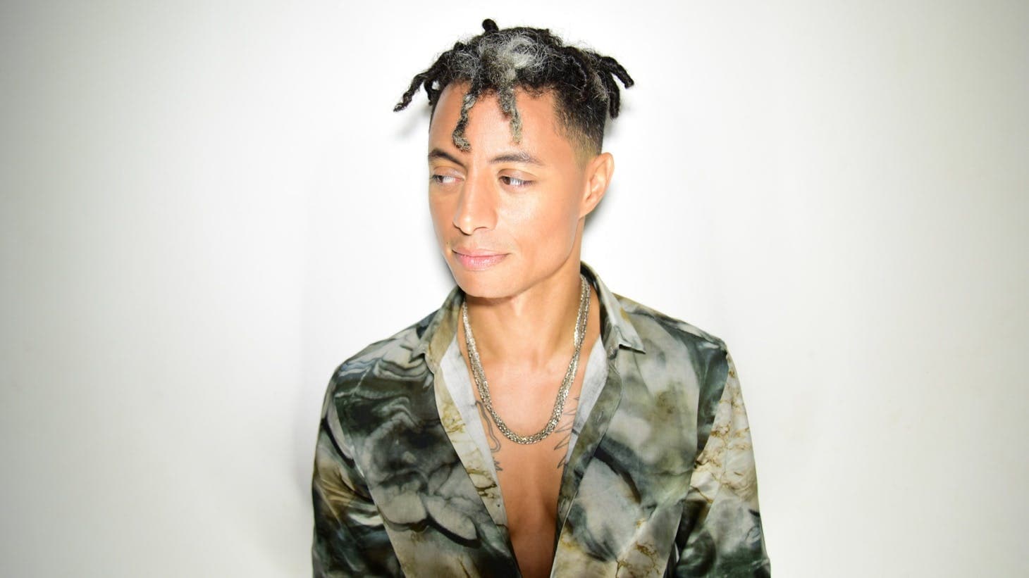 Cover Image for José James remixed by iZem 